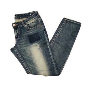 [Almost Famous] Low Rise Patched Skinny Ankle Jeans - Size 9